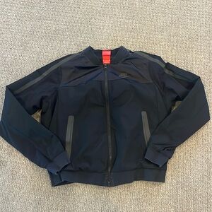 Barely worn size small Nike bummer jacket. Lightweight, black, women’s